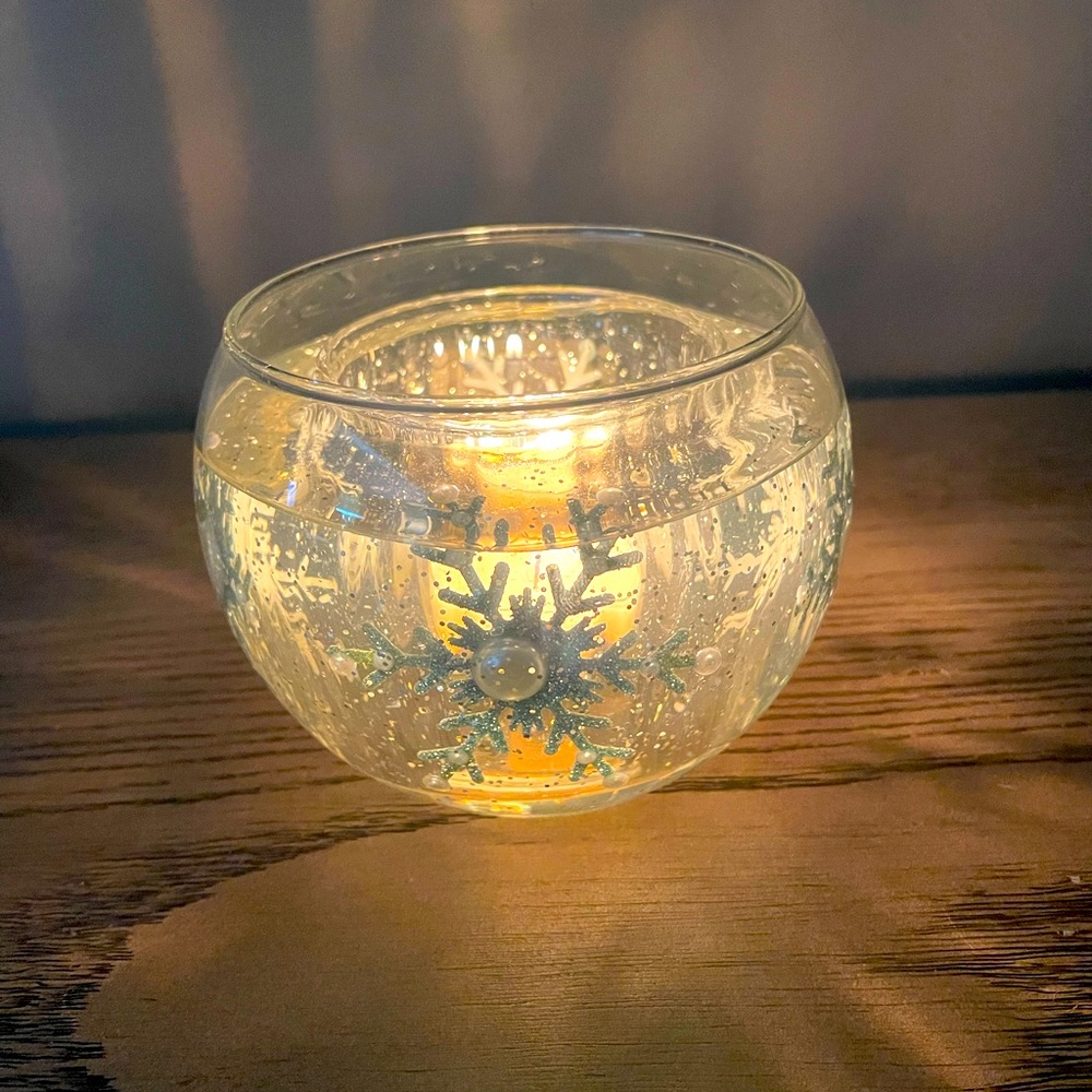 PARTYLITE Scents of Illumination Votive/Tealight Holder NIB